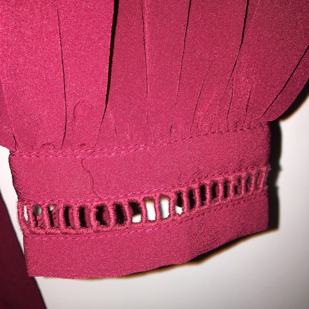 Derek Heart Blouse - Picture 3 of 5
